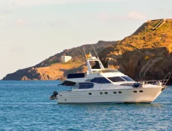 luxury boat 2024 12 16 06 04 24 utc